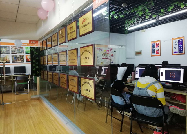 武汉江汉区室内设计电脑培训学校